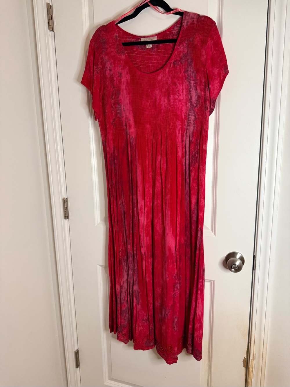 Charlie Paige Vibrant Red Short-Sleeve Midi Dress